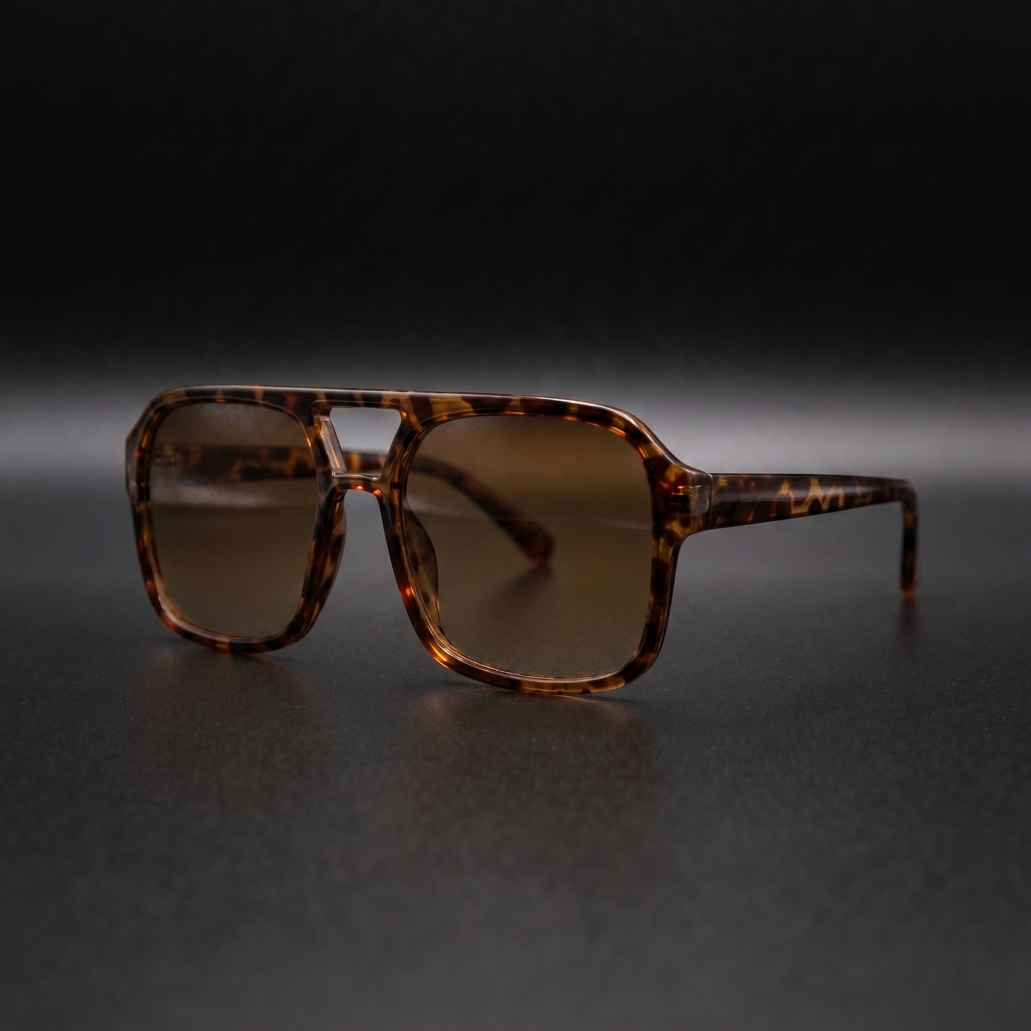 Vintage Square Sport Sunglasses – Tortoise colorway close-up