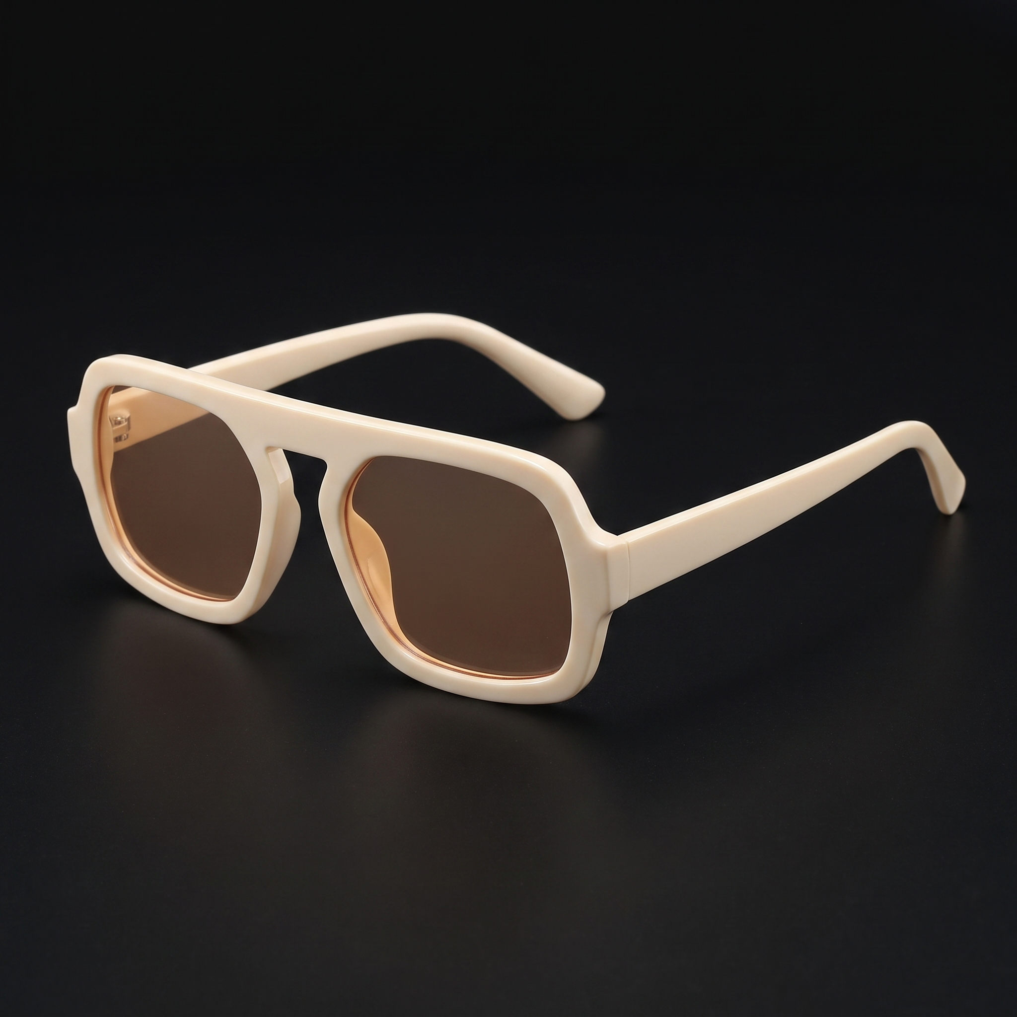 Retro square sunglasses in beige — Swervy y2k shades